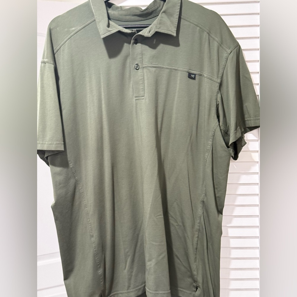 Arc'teryx Green Polo Shirt with Relaxed Fit
